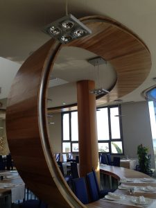 decoracion-con-madera-en-granada