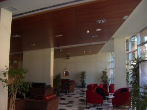 decoracion-con-madera-en-granada-7